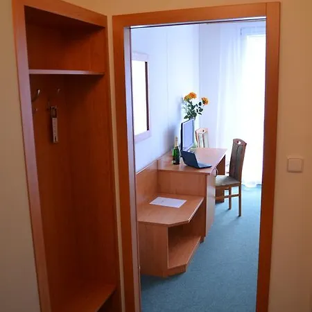 Arnost Garni Hotel