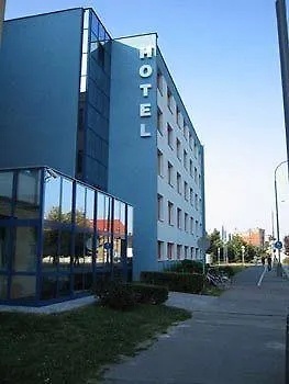 Arnost Garni 3* Pardubice