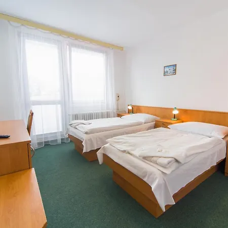 Arnost Garni Otel