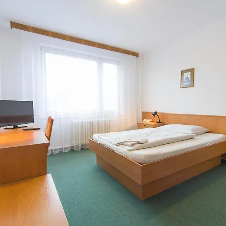 Arnost Garni Pardubice