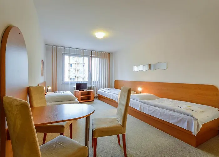 Arnost Garni 3* Pardubice
